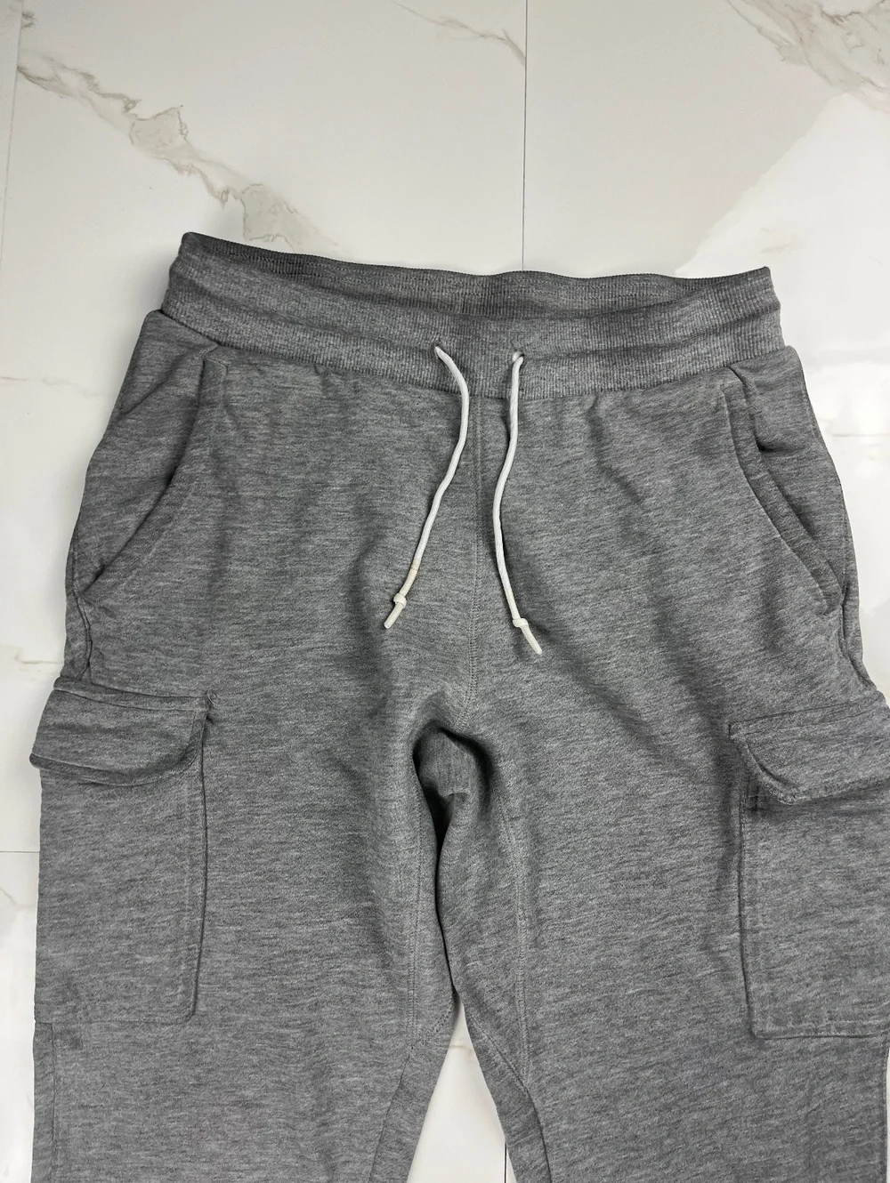 Men's Gray Cargo Sweatpants with Drawstring Waist